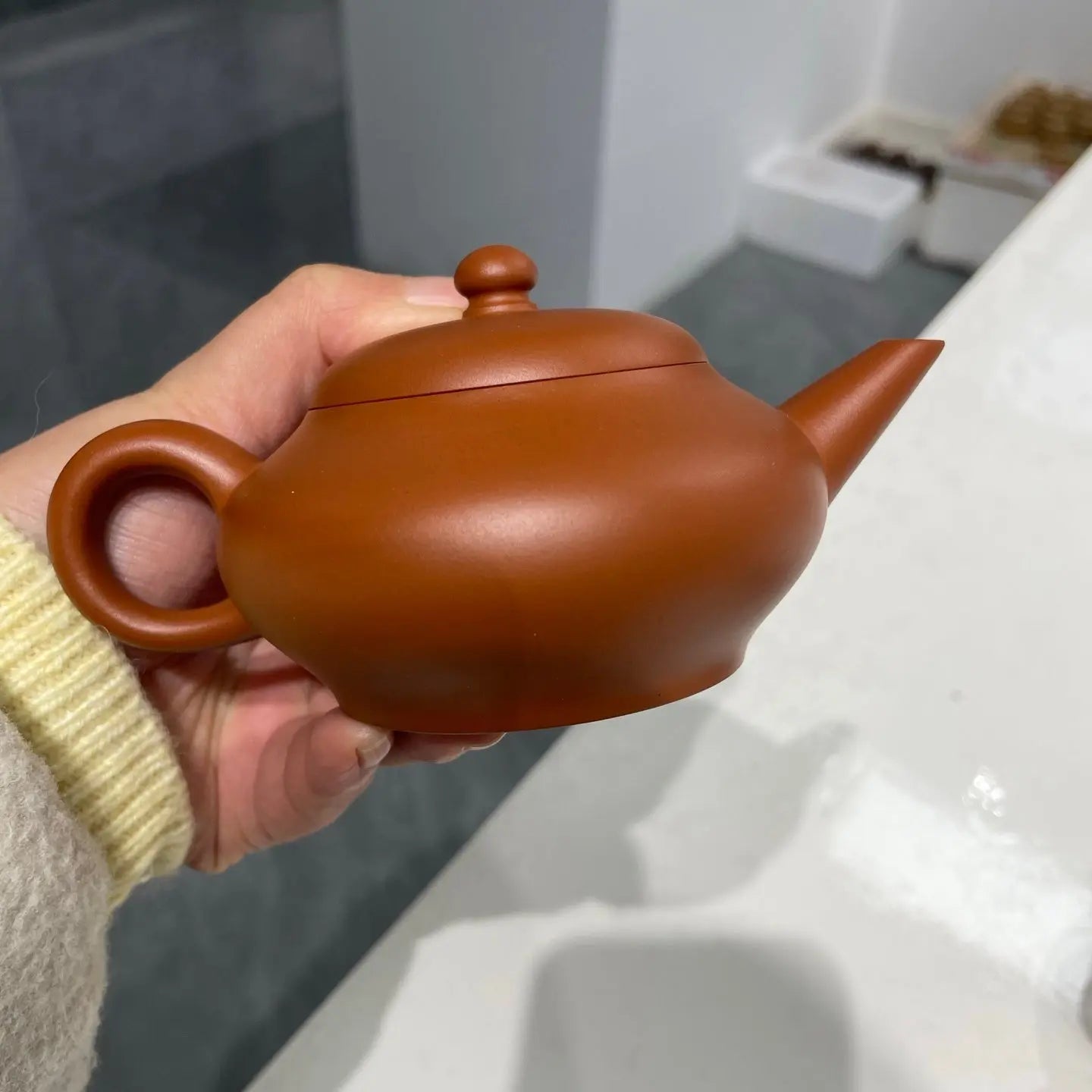 Yin Chun Shui Ping 140cc - Yixing Handmade Teapot 江苏宜兴