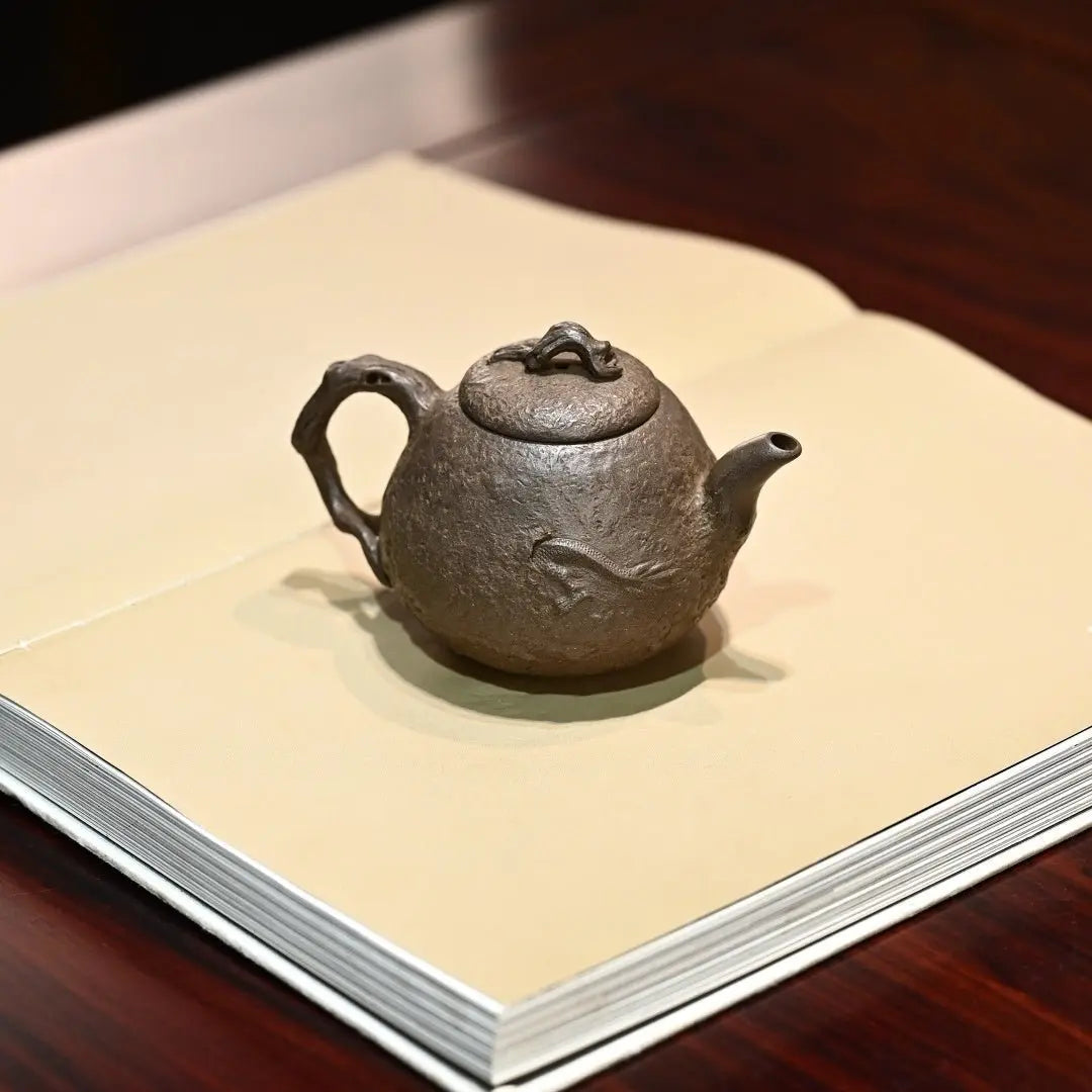 Yin Long Gong Chun 200cc - Yixing Handmade Teapot 江苏宜兴