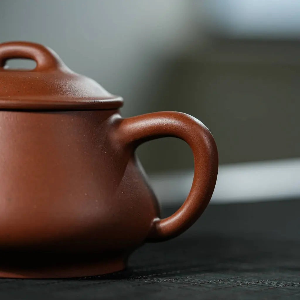 Ying Piao 200cc - Yixing Handmade Teapot 江苏宜兴
