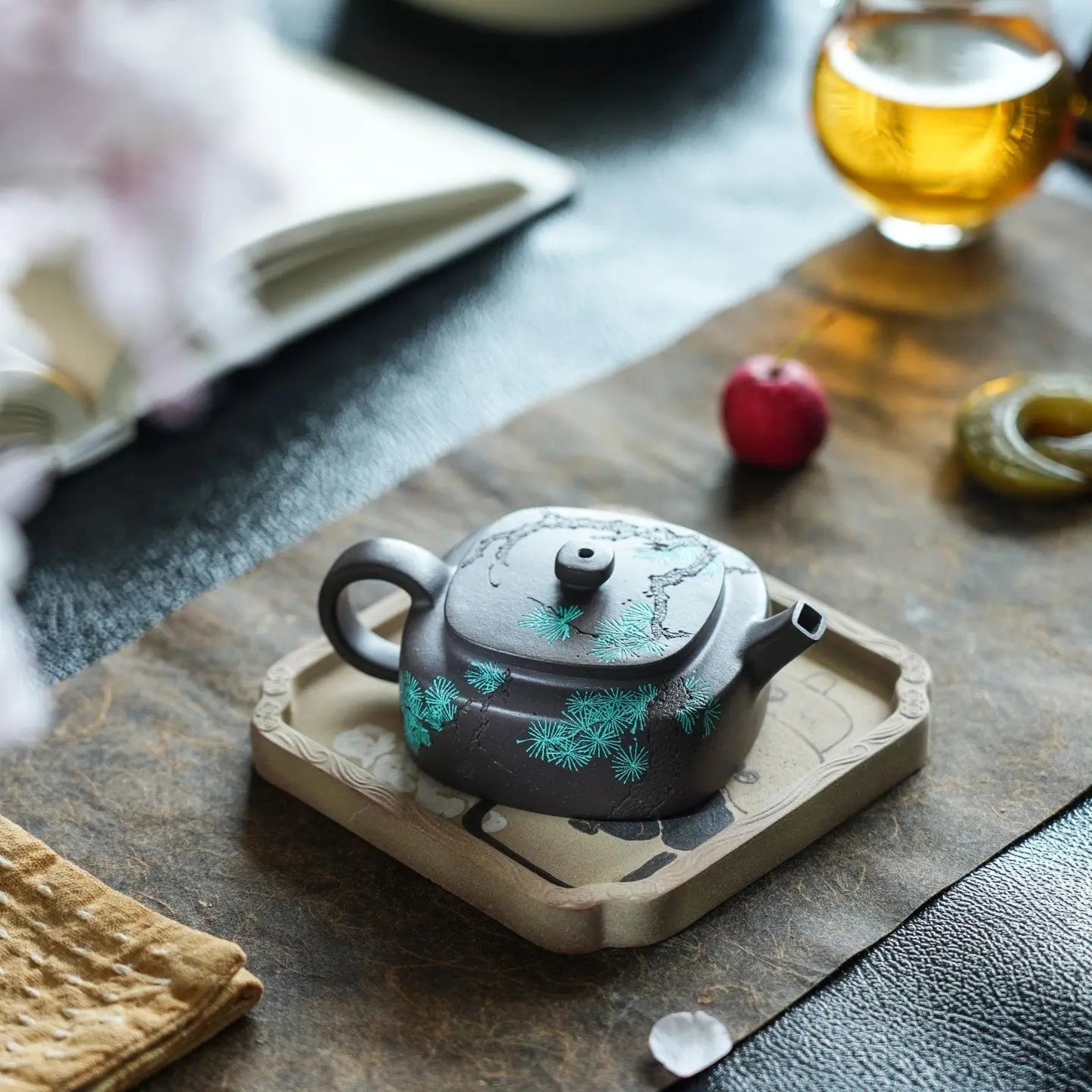 Yu Pan 110cc - Yixing Handmade Teapot 江苏宜兴