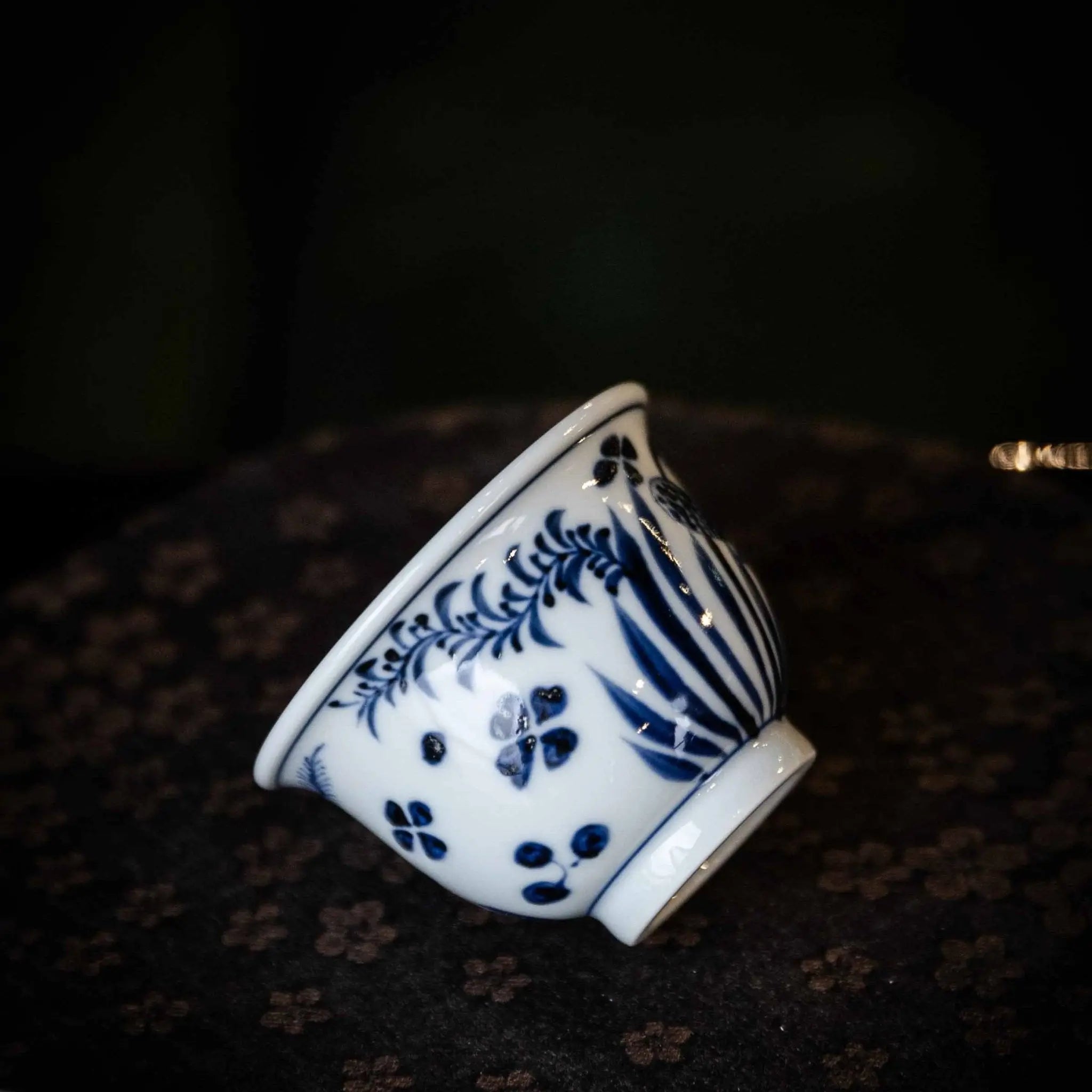 Yu Zao Wen 50cc - Jing De Zhen Porcelain Gaiwan zycschina