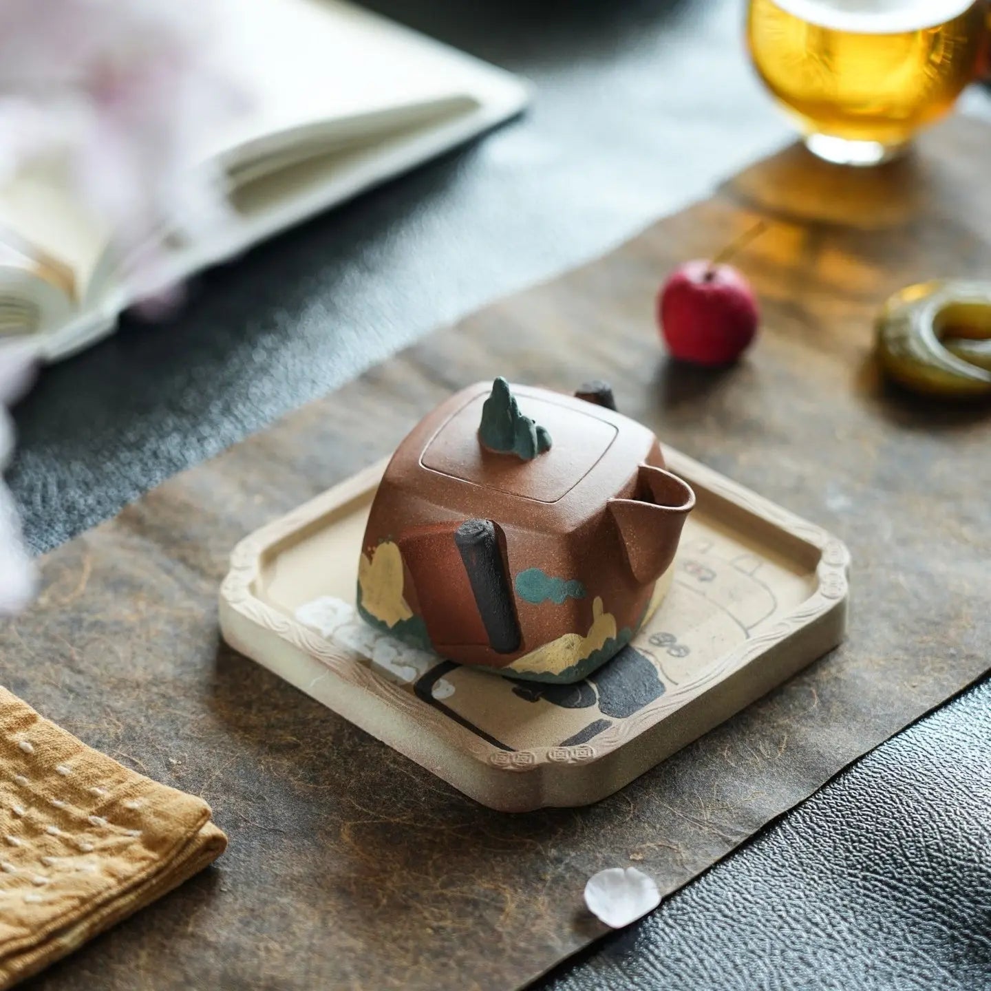 Yuan Shan Ru Hua 100cc - Yixing Handmade Teapot 江苏宜兴