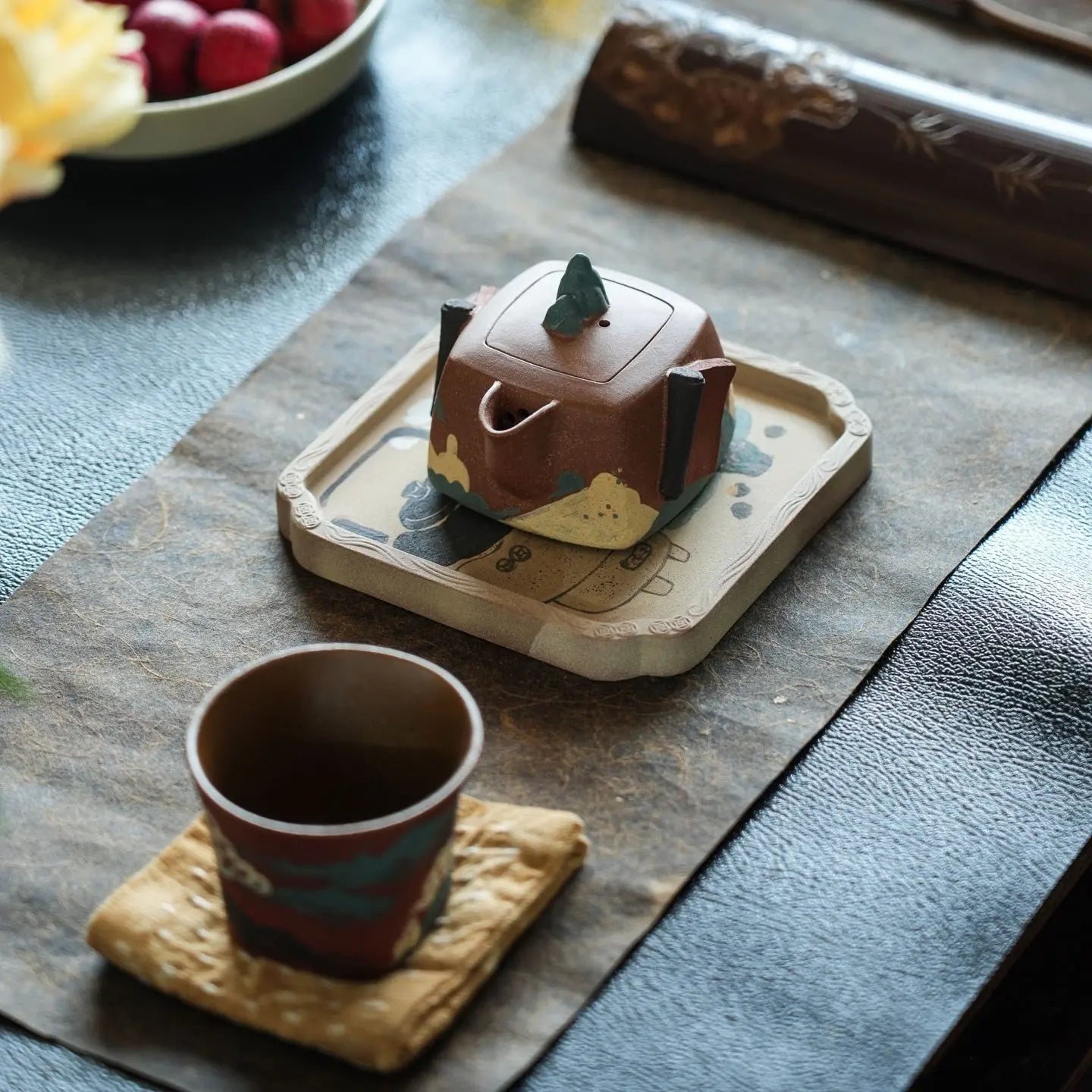 Yuan Shan Ru Hua 100cc - Yixing Handmade Teapot 江苏宜兴