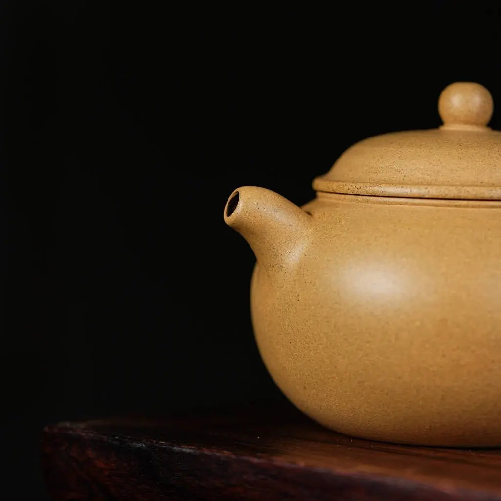 Yuan Yun 210cc - Yixing Handmade Teapot 江苏宜兴