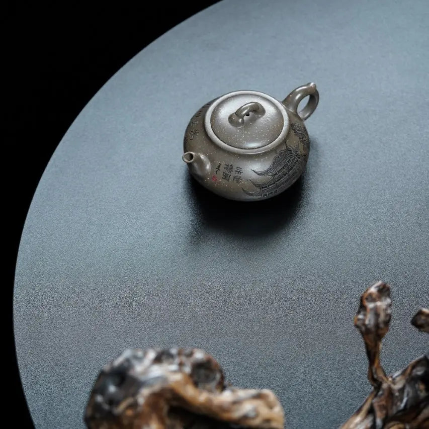 Yueyang Tower 180cc - Yixing Handmade Teapot 江苏宜兴