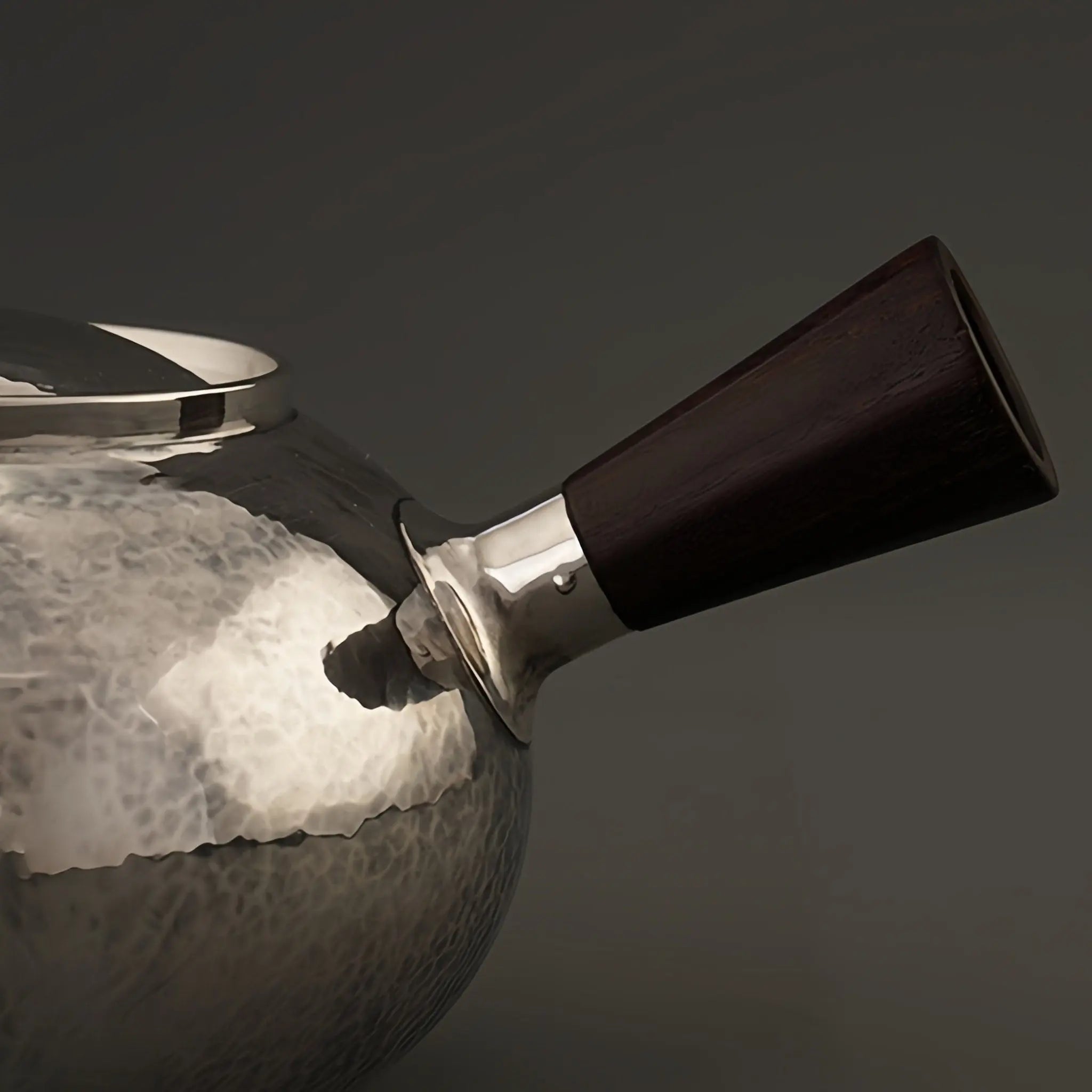 Yun Qi 500cc - Handmade silver pot zycschina