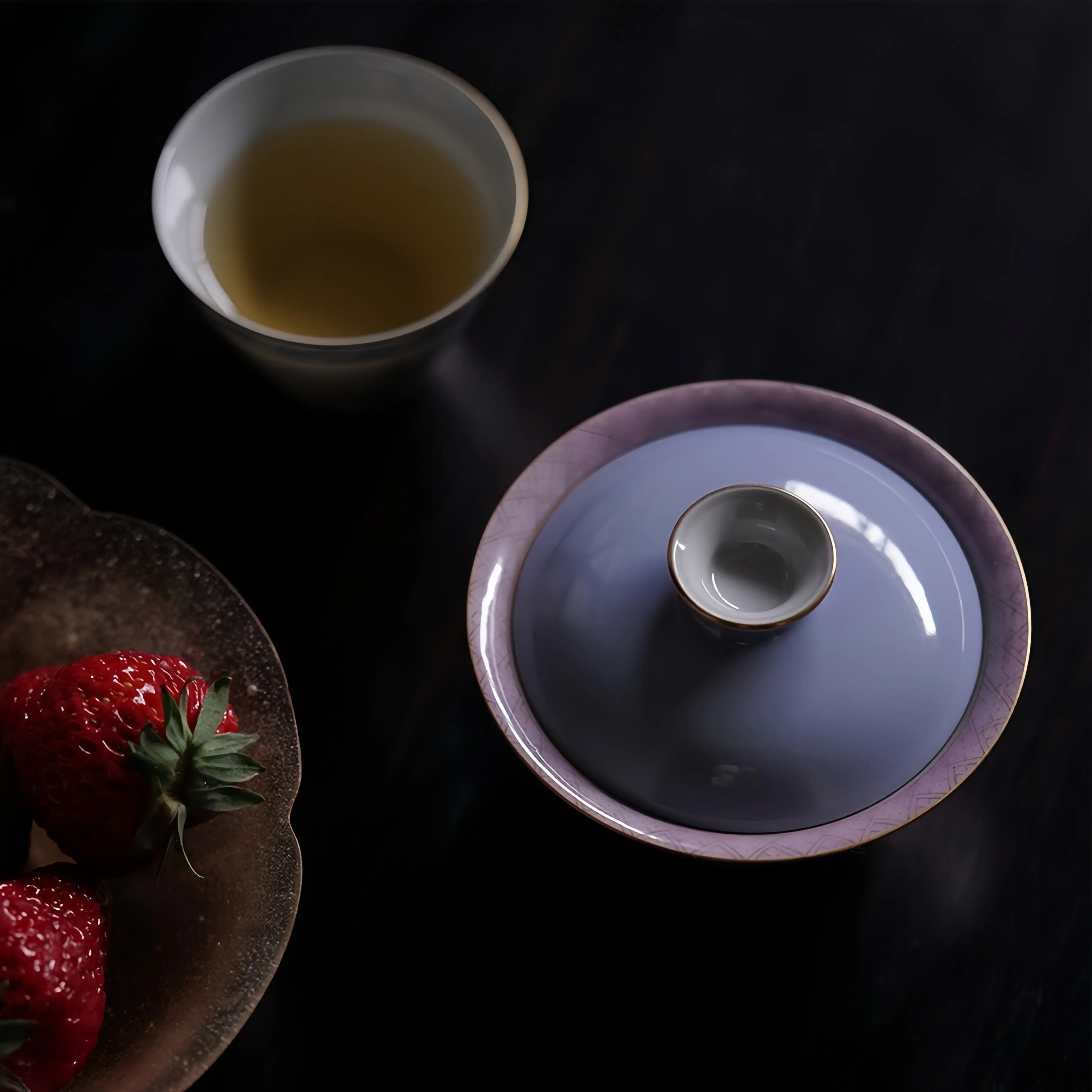 Yun Shan Lan Bi Tao 120cc - Jing De Zhen Porcelain Gaiwan zycschina