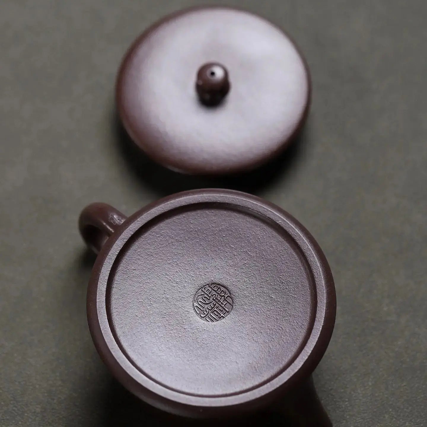 Yun Zhu 130cc - Yixing Handmade Teapot 江苏宜兴
