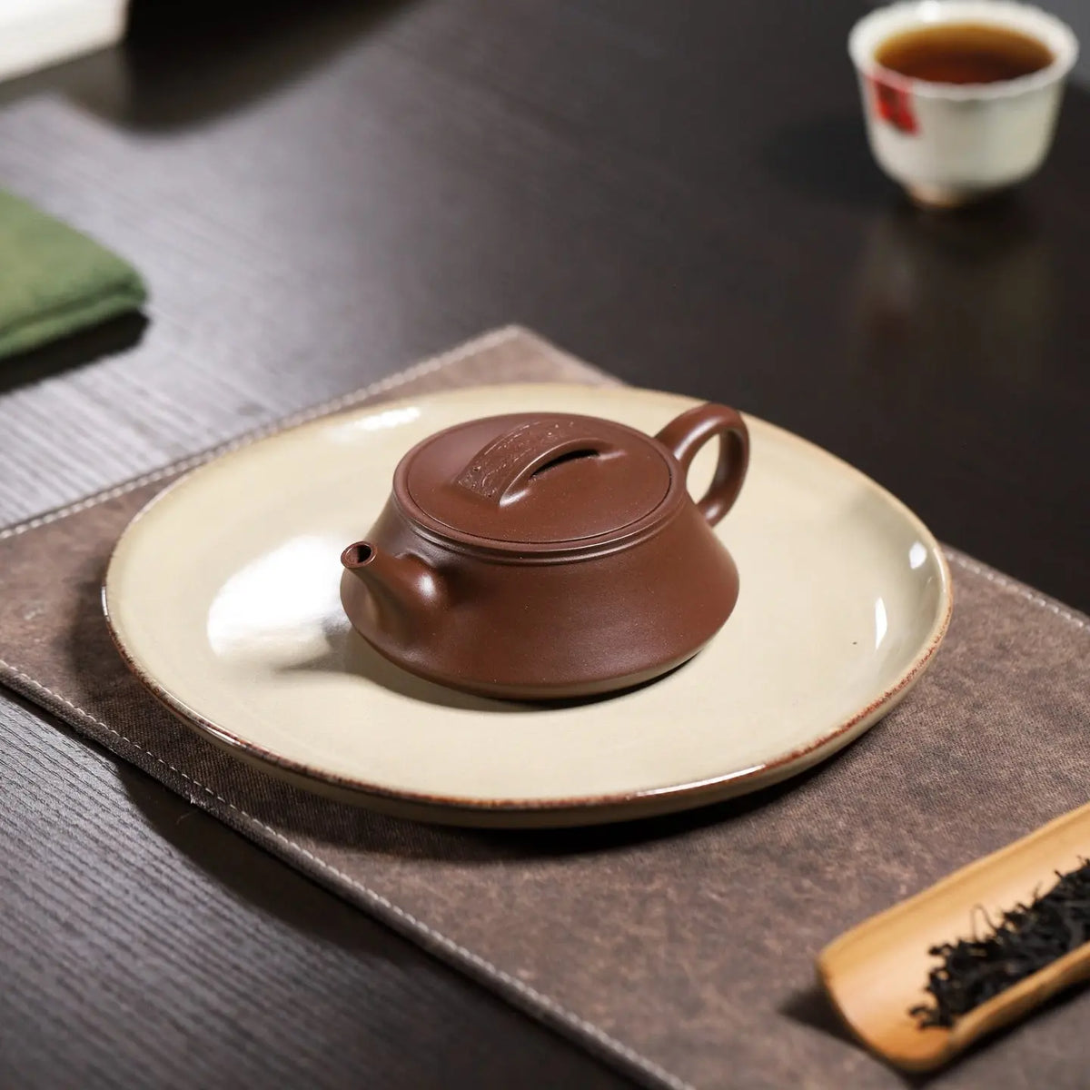Yun Zhu 140cc - Yixing Handmade Teapot 江苏宜兴