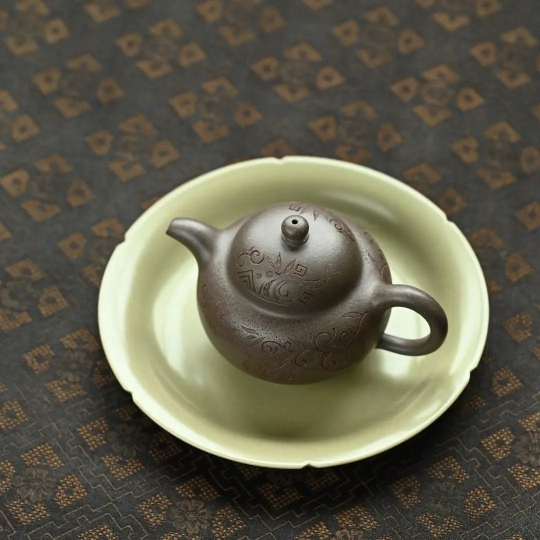 Yun Zhu 160cc - Yixing Handmade Teapot 江苏宜兴