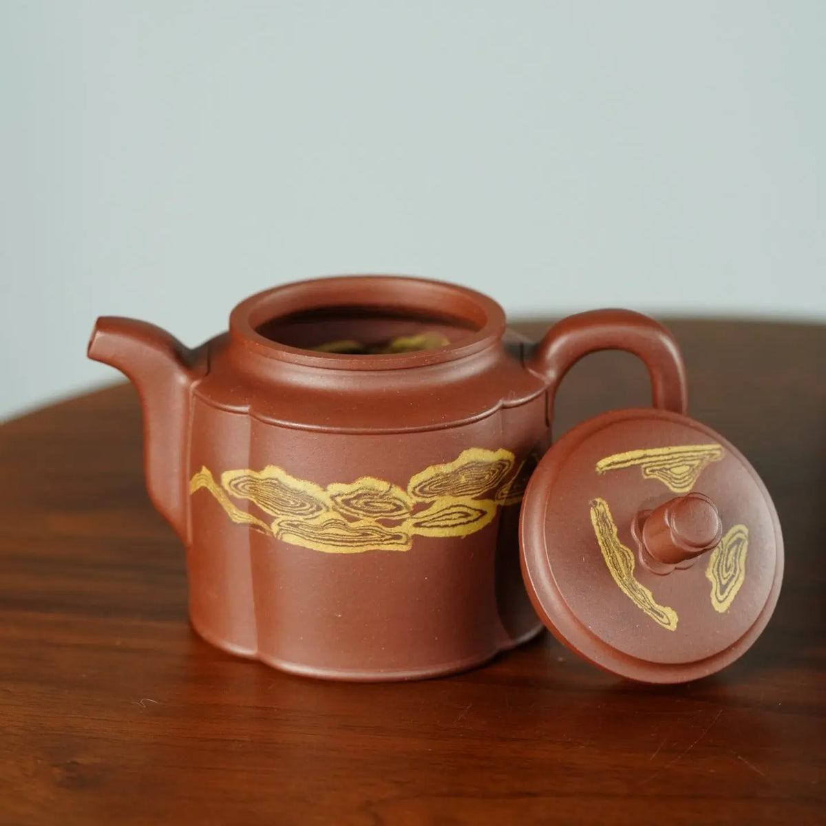 Yun Zhu 230cc - Yixing Handmade Teapot 【DM for price】 江苏宜兴