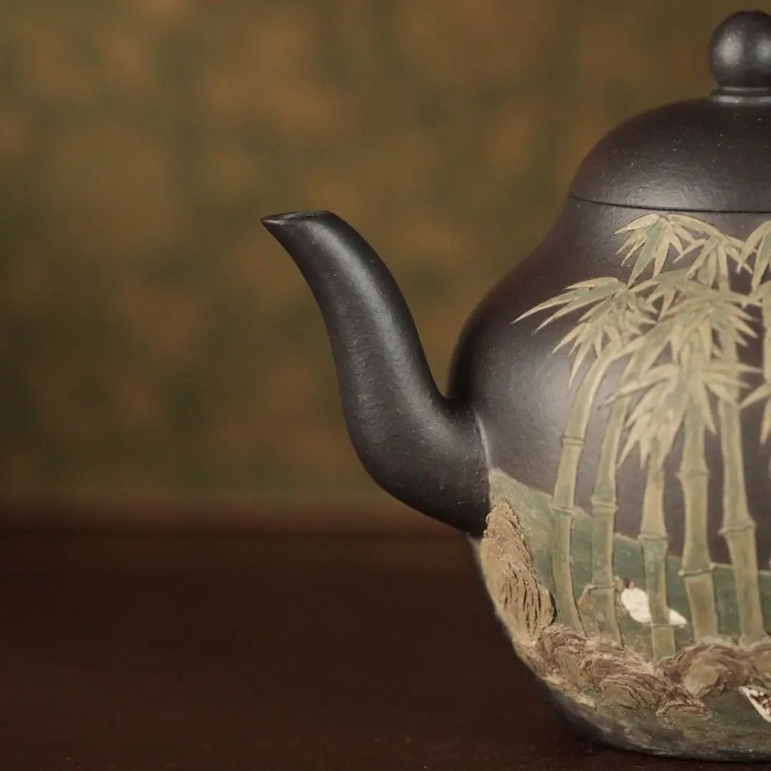 Zhi Hu 270cc - Yixing Handmade Teapot 江苏宜兴