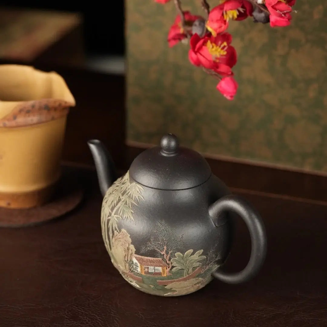 Zhi Hu 270cc - Yixing Handmade Teapot 江苏宜兴