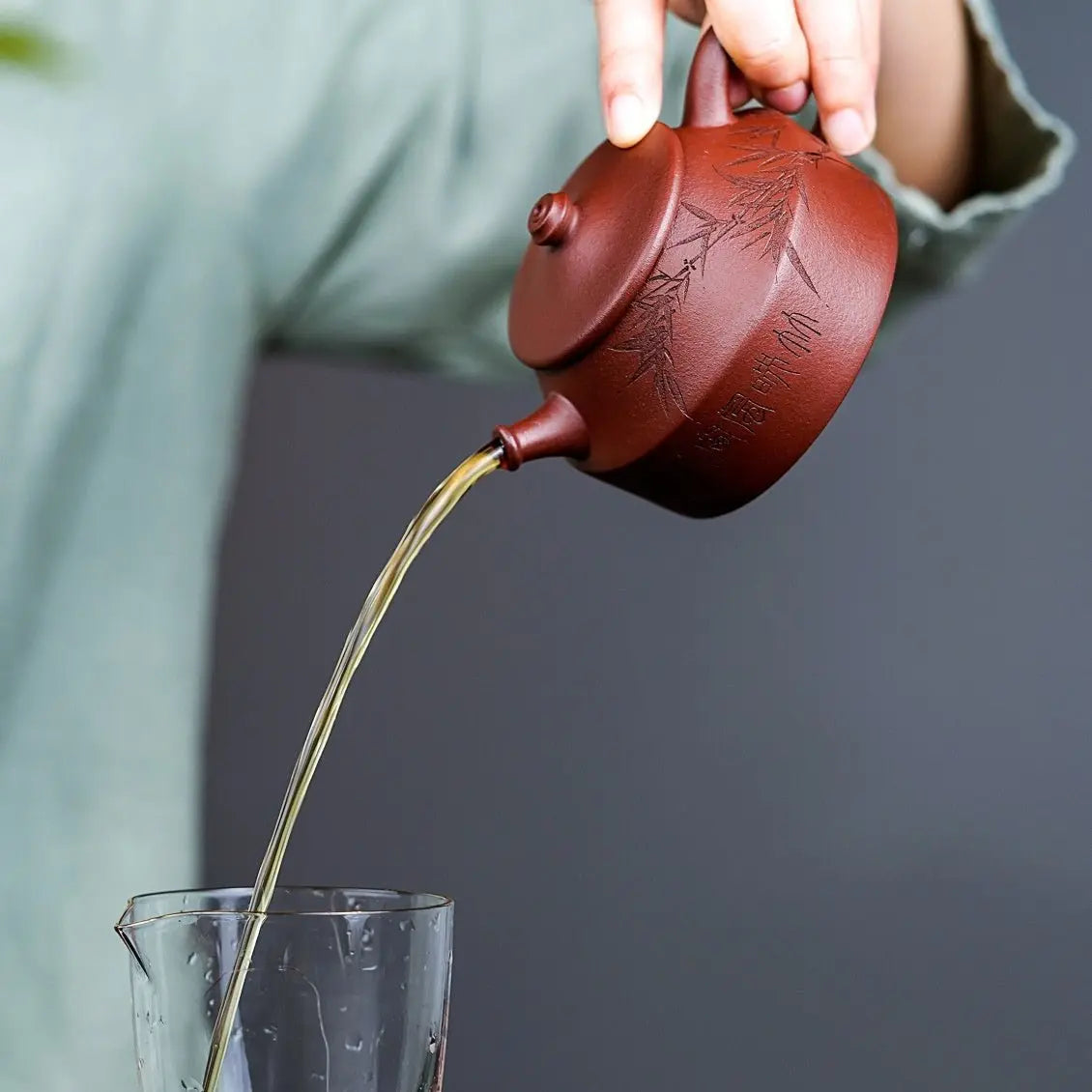 Zhi Zhu 200cc - Yixing Handmade Teapot 江苏宜兴
