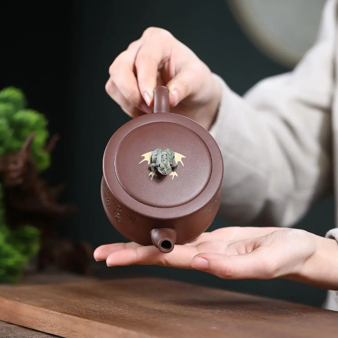 Zhi Zu 200cc - Yixing Handmade Teapot 江苏宜兴