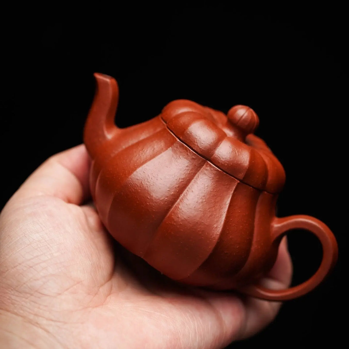 Zhong Fang Li Shi 100cc - Yixing Handmade Teapot 江苏宜兴