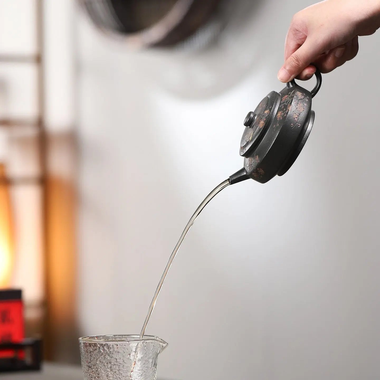 Zhong Fang Zhou Pan 200cc - Yixing Handmade Teapot 江苏宜兴