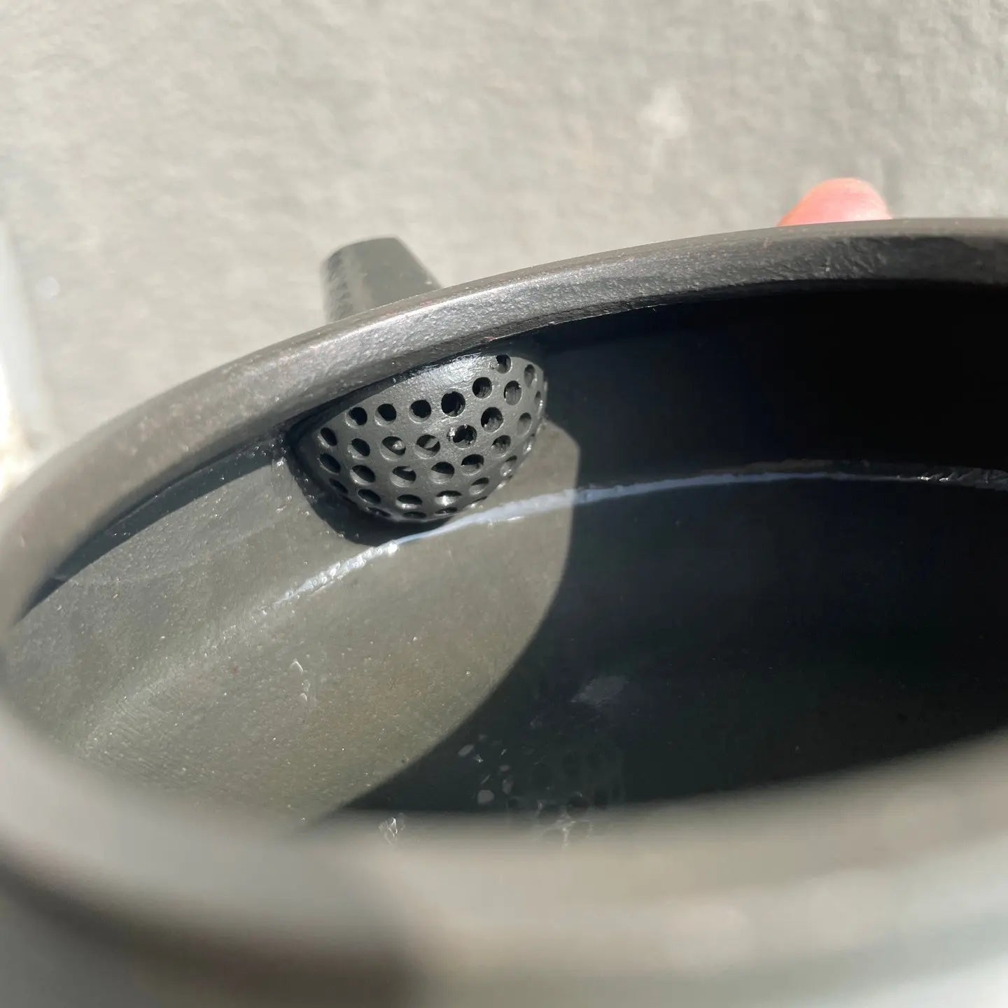 Zhong Fang Zhou Pan 200cc - Yixing Handmade Teapot 江苏宜兴