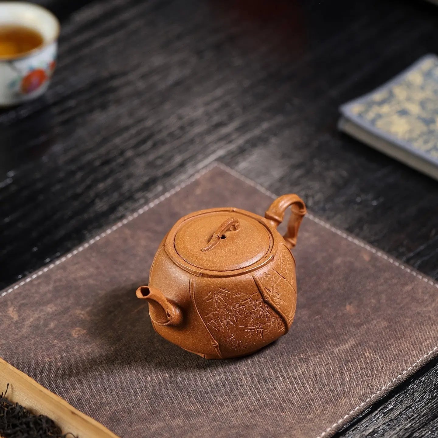Zhu Bao Ping An 190cc - Yixing Handmade Teapot 江苏宜兴