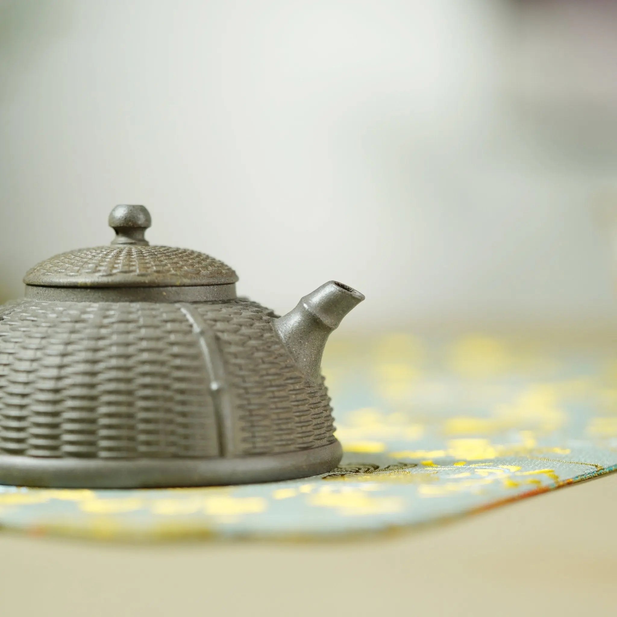Zhu Bian Ban Yue 150cc - Yixing Handmade Teapot 江苏宜兴