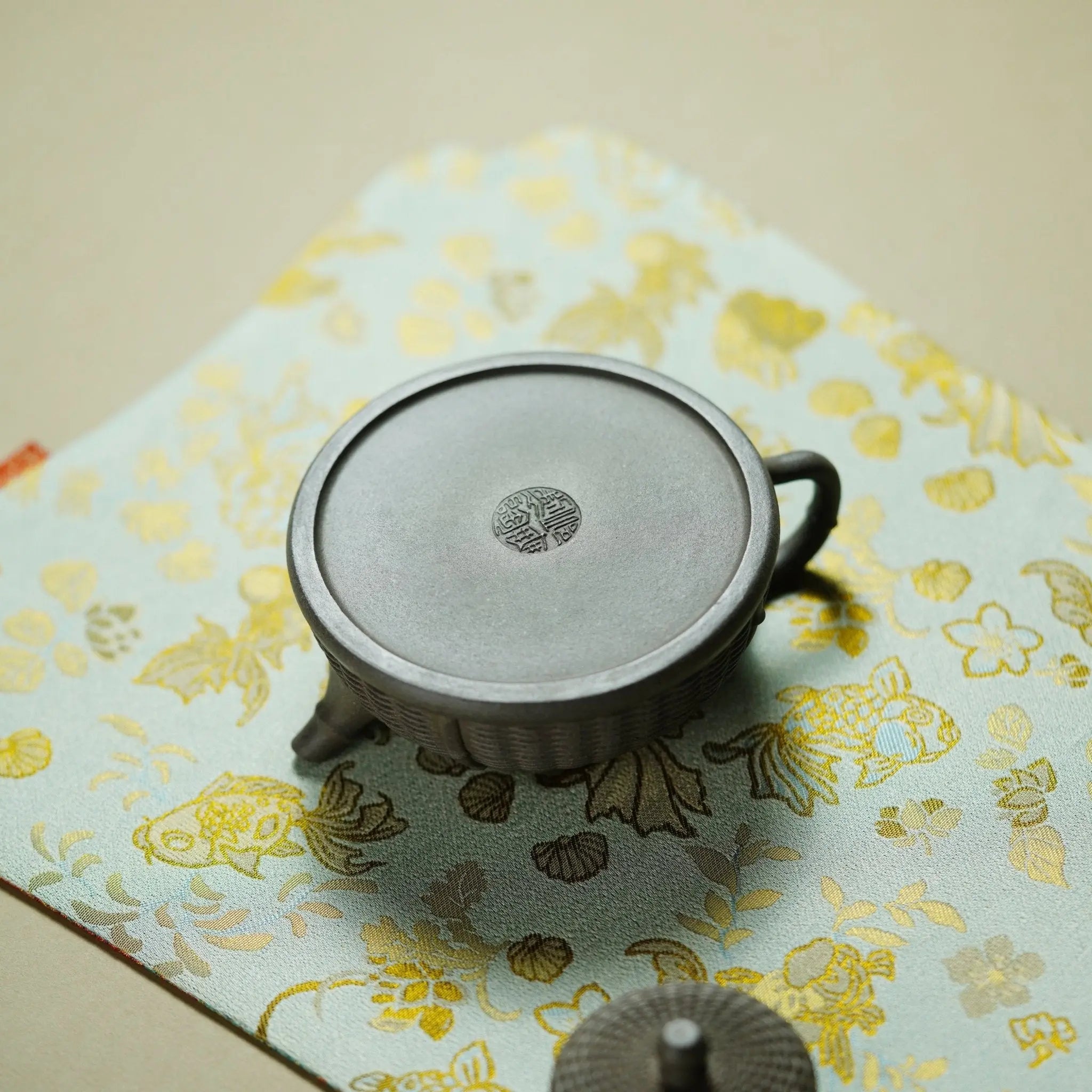 Zhu Bian Ban Yue 150cc - Yixing Handmade Teapot 江苏宜兴