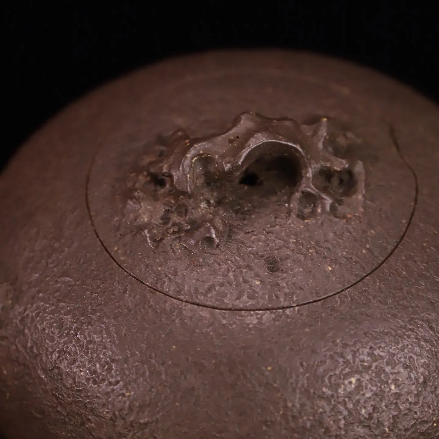 Zhu Shi 145cc - Yixing Handmade Teapot 江苏宜兴