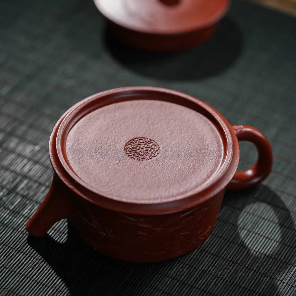 Zhu Ying 110cc - Yixing Handmade Teapot 江苏宜兴