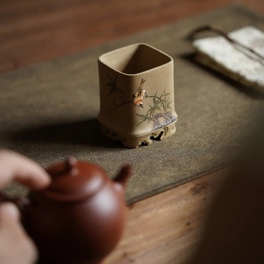 Zhu Yun Shi Qu 130cc - Yixing Handmade Teacup 江苏宜兴