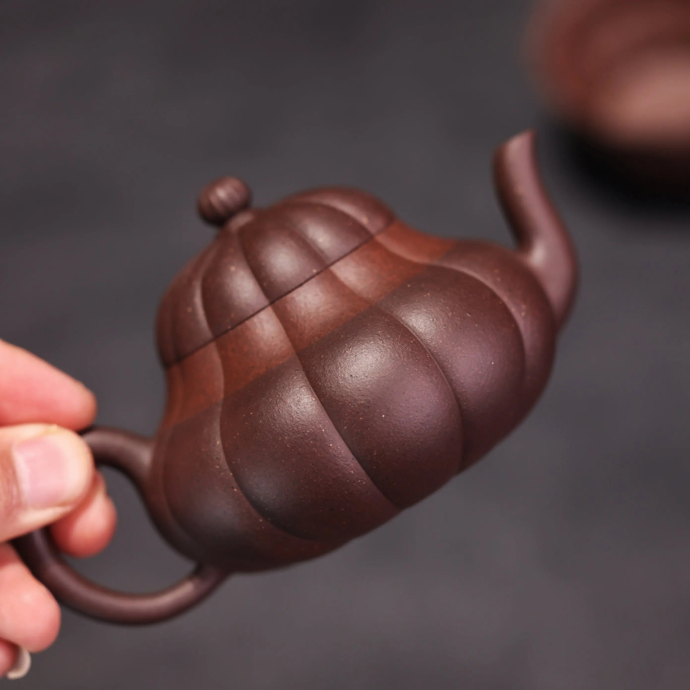 Zi Xia Jun De 150cc - Yixing Handmade Teapot 江苏宜兴