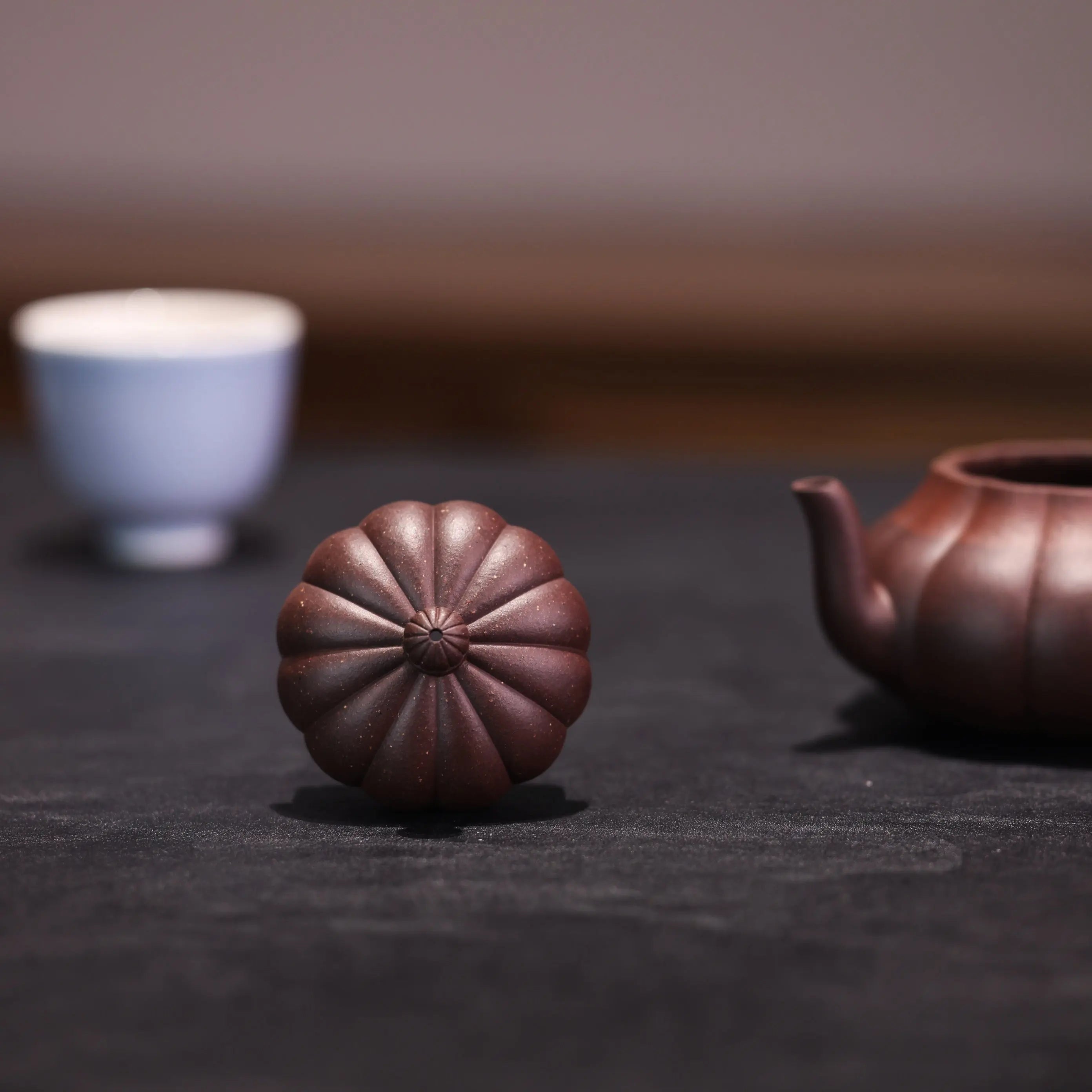 Zi Xia Jun De 150cc - Yixing Handmade Teapot 江苏宜兴