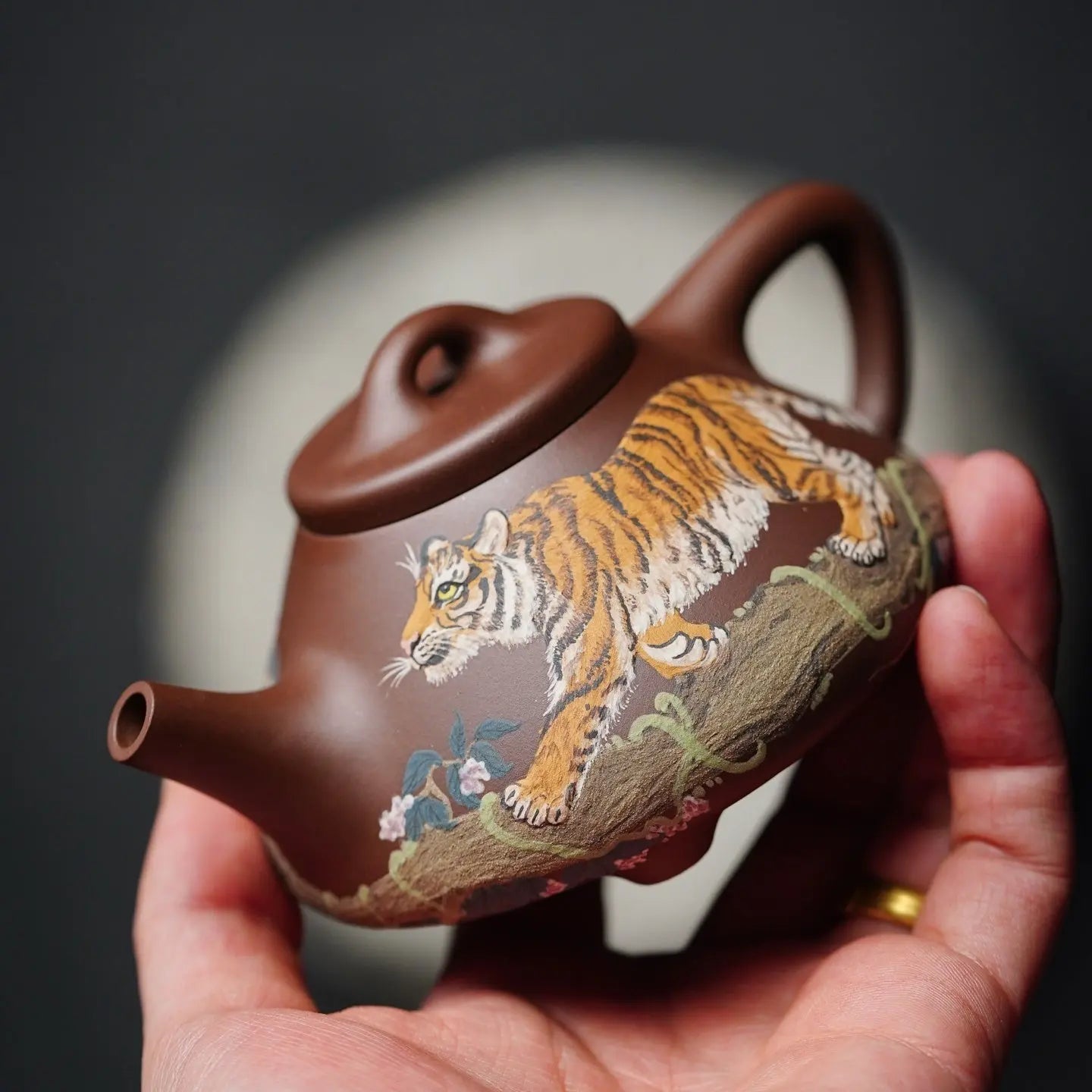 Zi Ye Shi Piao 210cc - Yixing Handmade Teapot 江苏宜兴
