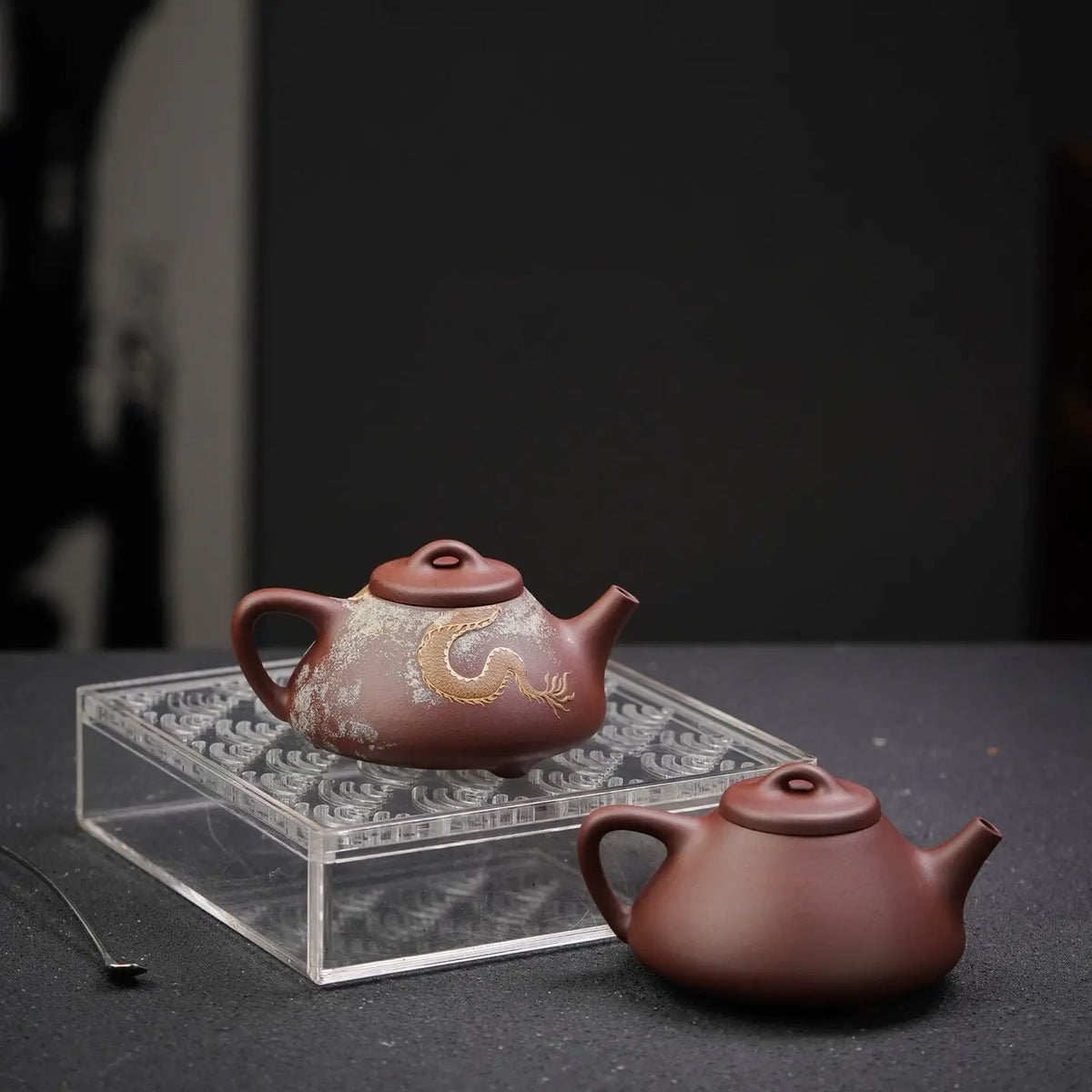 Zi Ye Shi Piao 220cc - Yixing Handmade Teapot 江苏宜兴