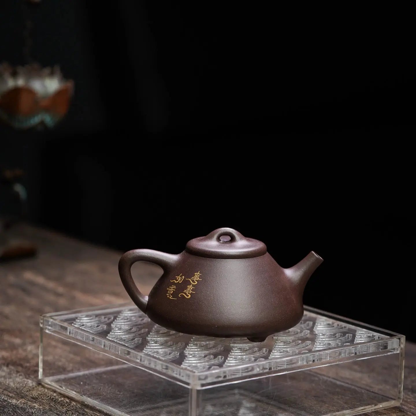 Zi Ye Shi Piao 220cc - Yixing Handmade Teapot 江苏宜兴
