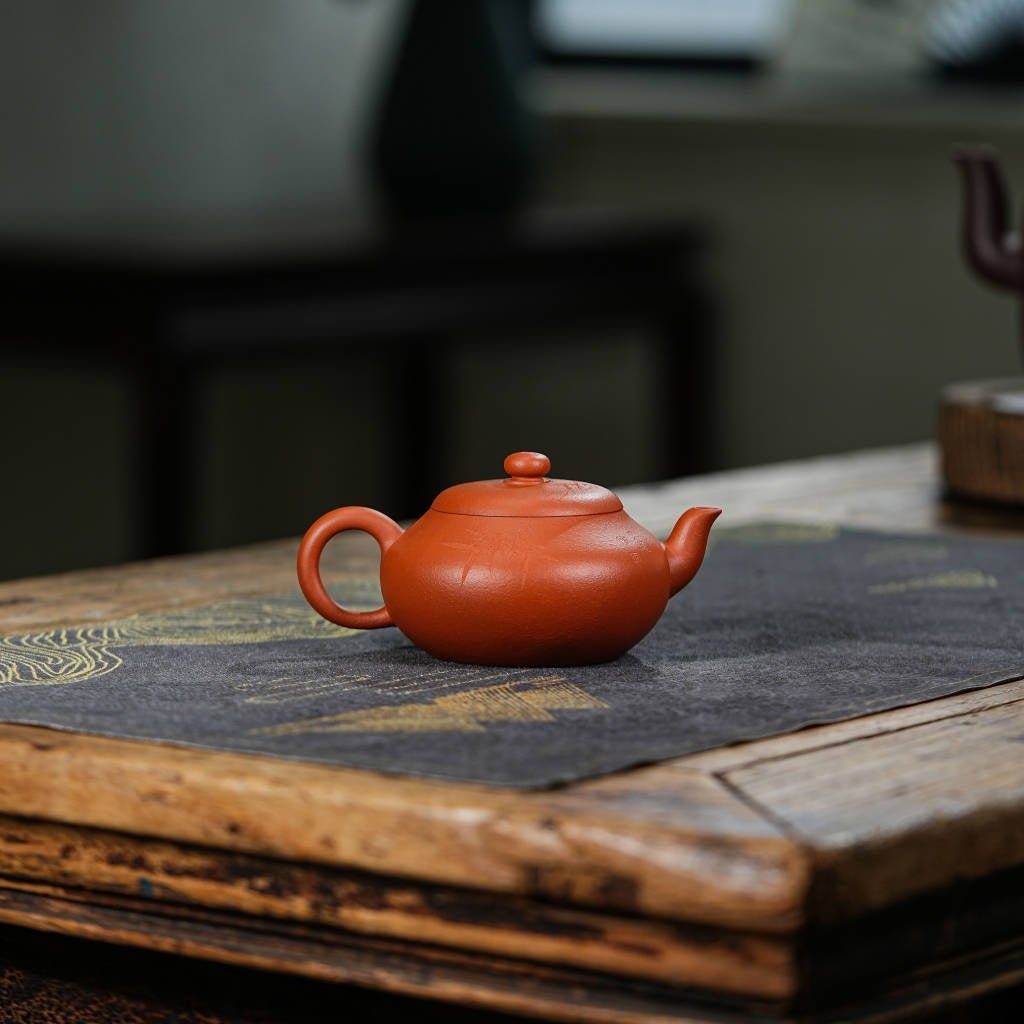 Ai Li 200cc - Yixing Handmade Teapot - zycs_China