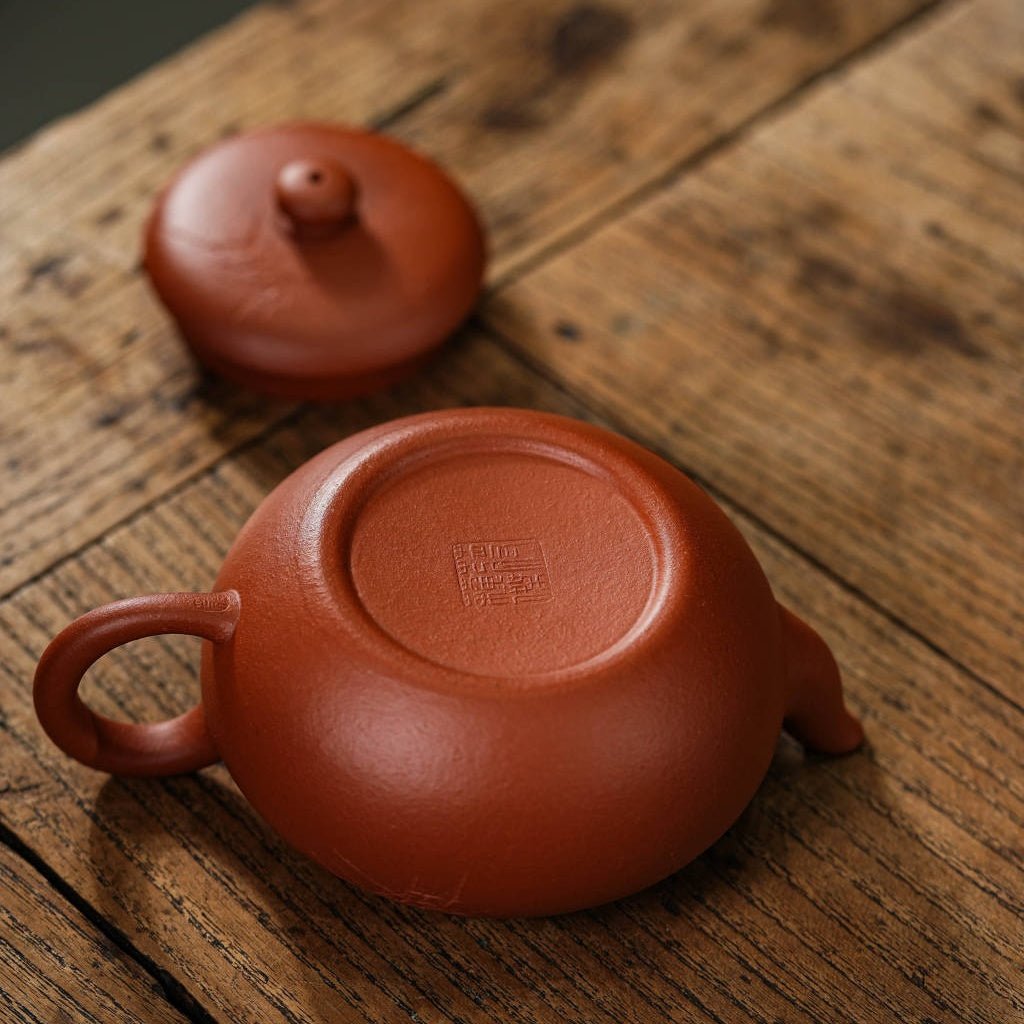 Ai Li 200cc - Yixing Handmade Teapot - zycs_China
