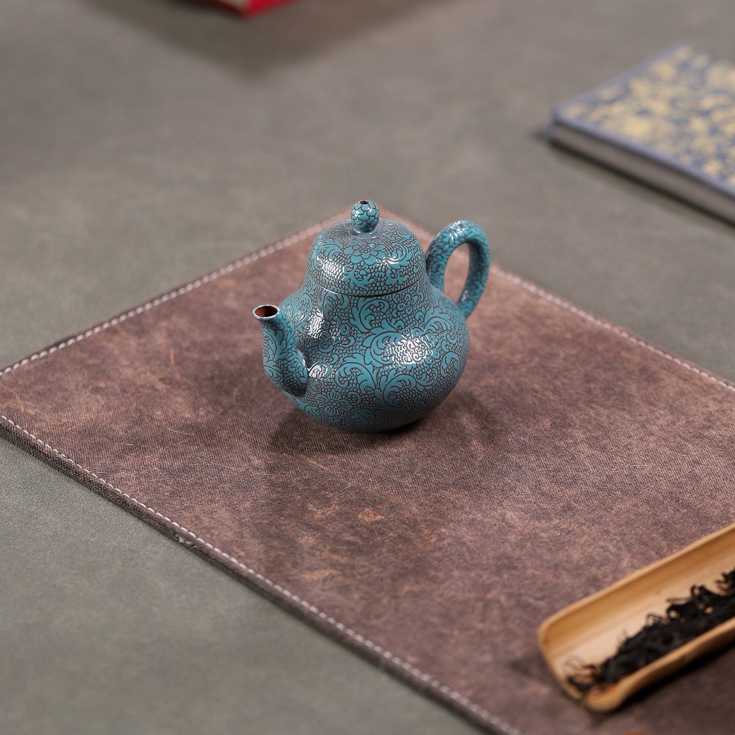Ba Hua Si Ting 140cc - Yixing Handmade Teapot - zycs_China