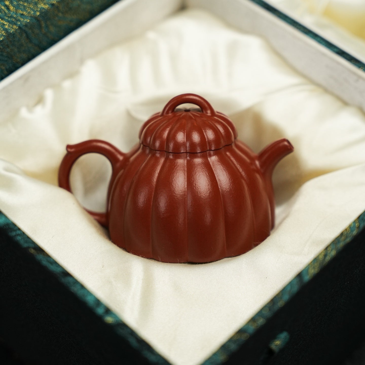 Ban Ju 135cc - Yixing Handmade Teapot - zycs_China