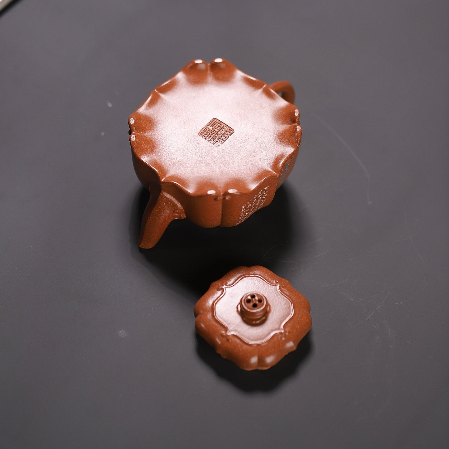 Bao Ling 160cc - Yixing Handmade Teapot - zycs_China