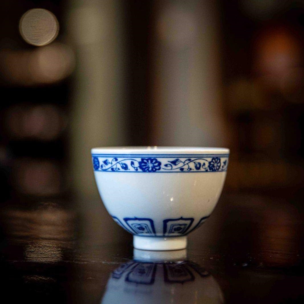 Bao Xiang 150cc - Jing De Zhen Porcelain Gaiwan - zycs_China