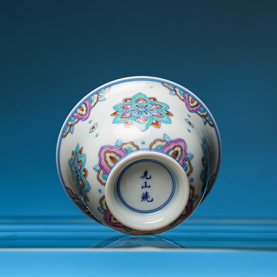 Bao Xiang Hua 135cc - Jing De Zhen Porcelain Gaiwan - zycs_China