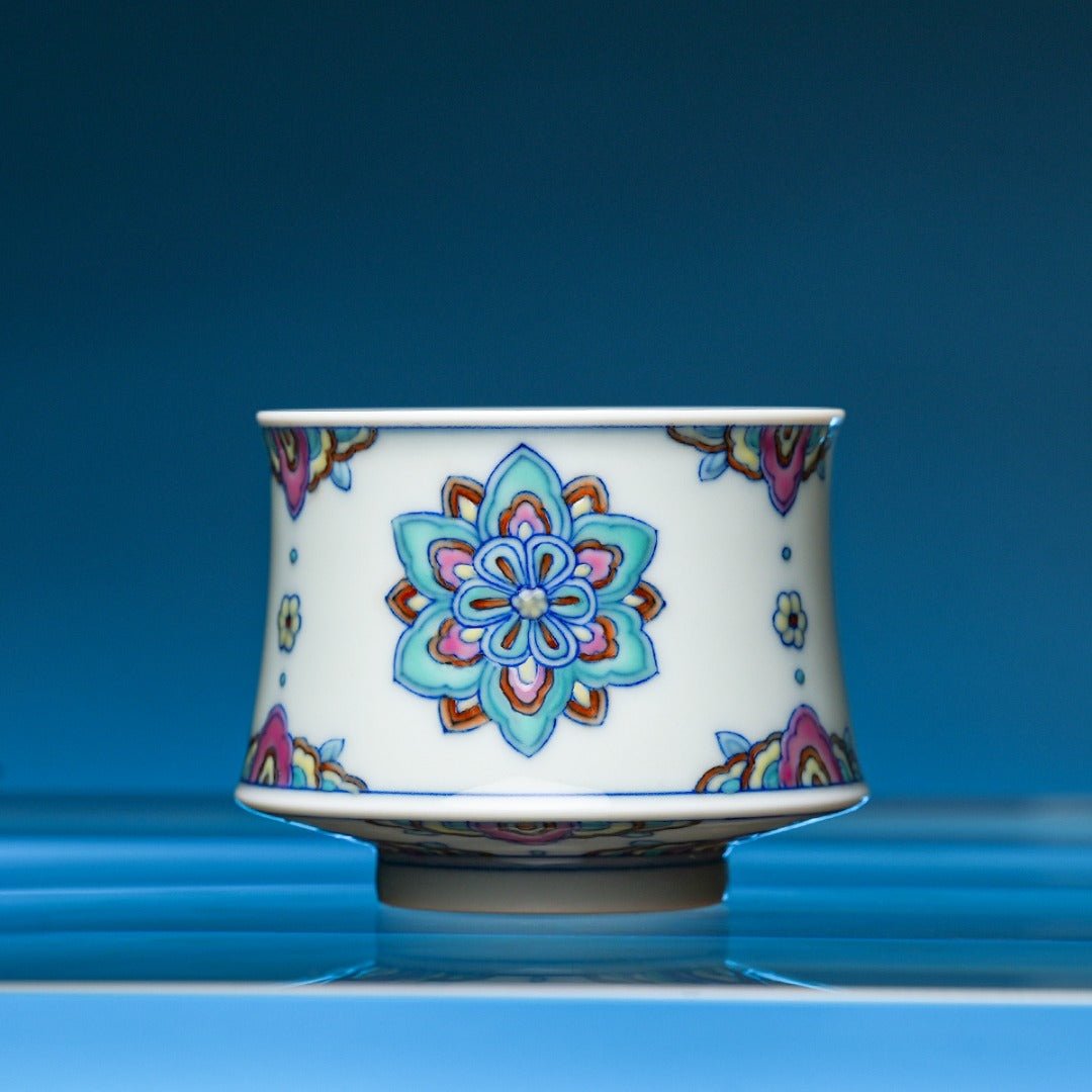 Bao Xiang Hua 135cc - Jing De Zhen Porcelain Gaiwan - zycs_China