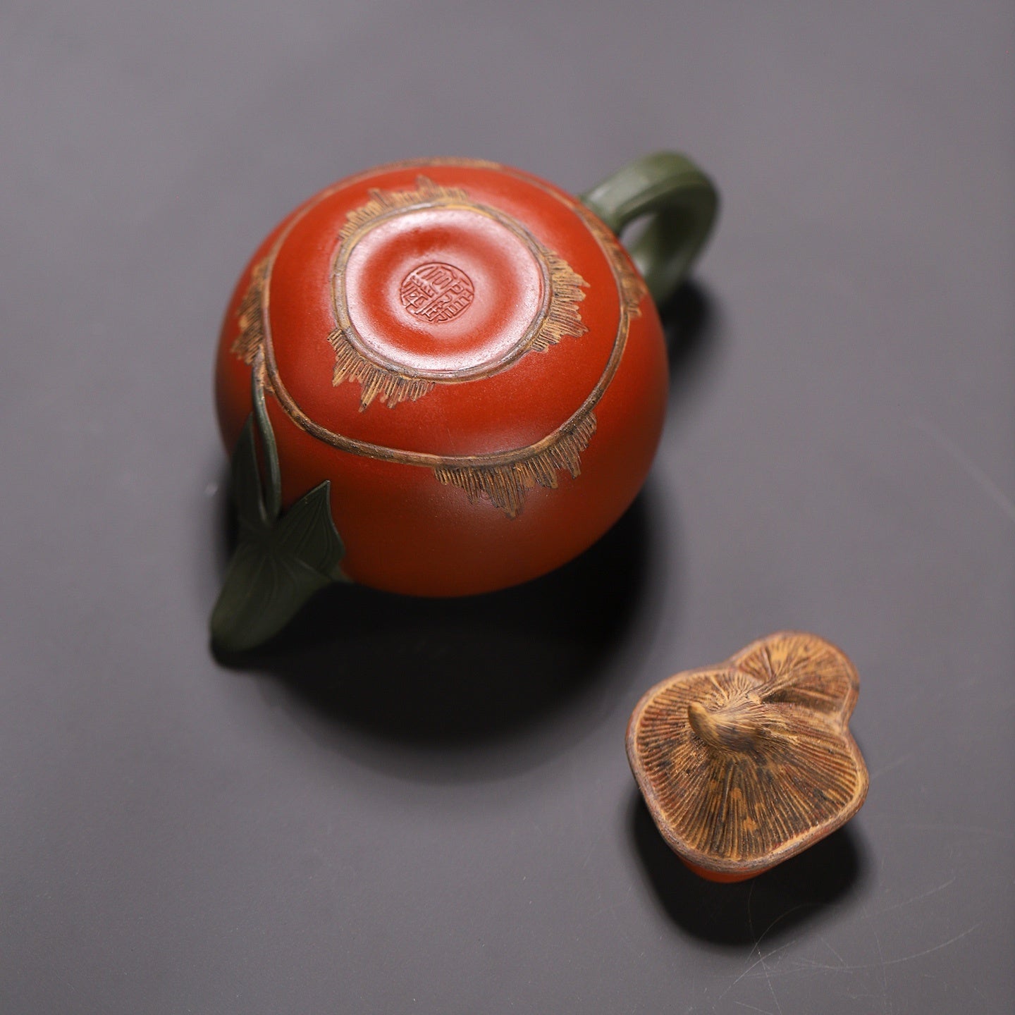 Bi Qi 120cc - Yixing Handmade Teapot - zycs_China