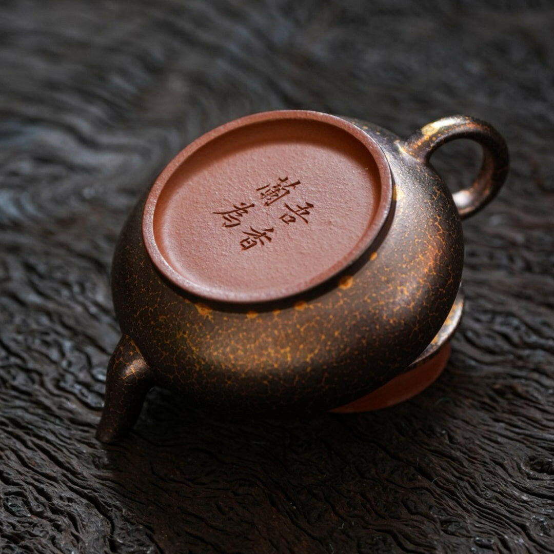 Bian Deng 100cc - Yixing Handmade Teapot - zycs_China