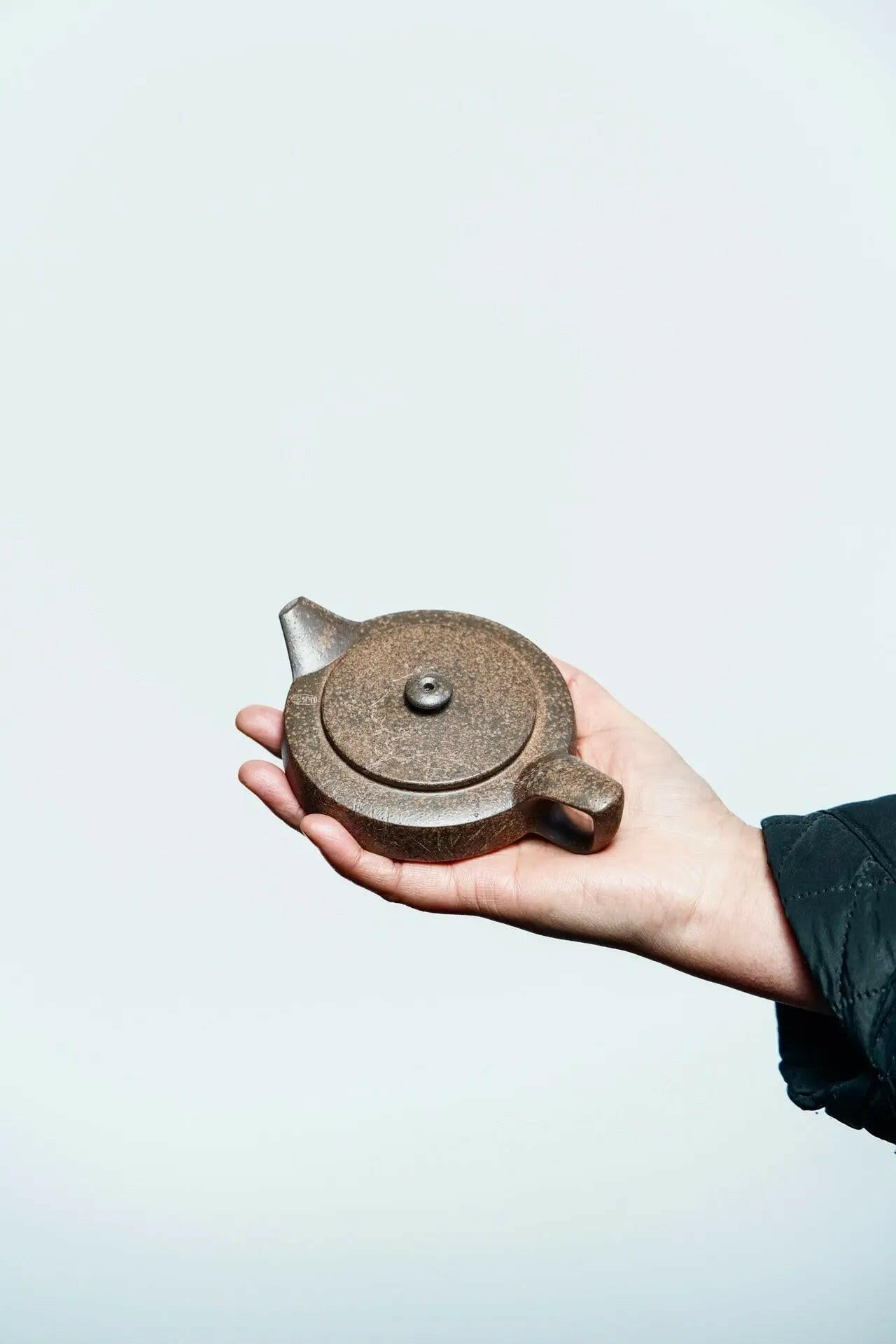 Bian Shi 135cc - Yixing Handmade Teapot - zycs_China