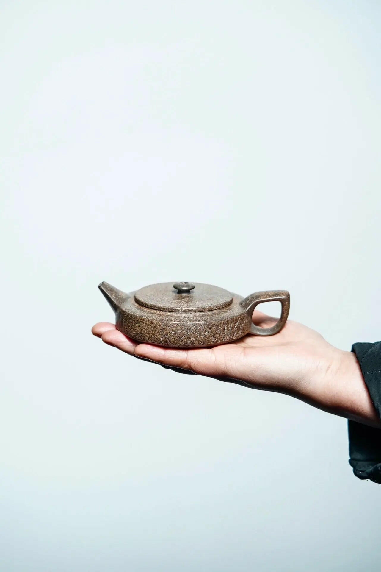 Bian Shi 135cc - Yixing Handmade Teapot - zycs_China