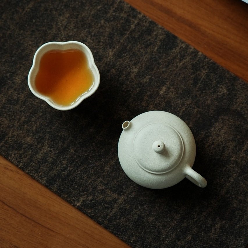 Bian Xi Shi 100cc - Yixing Handmade Teapot - zycs_China