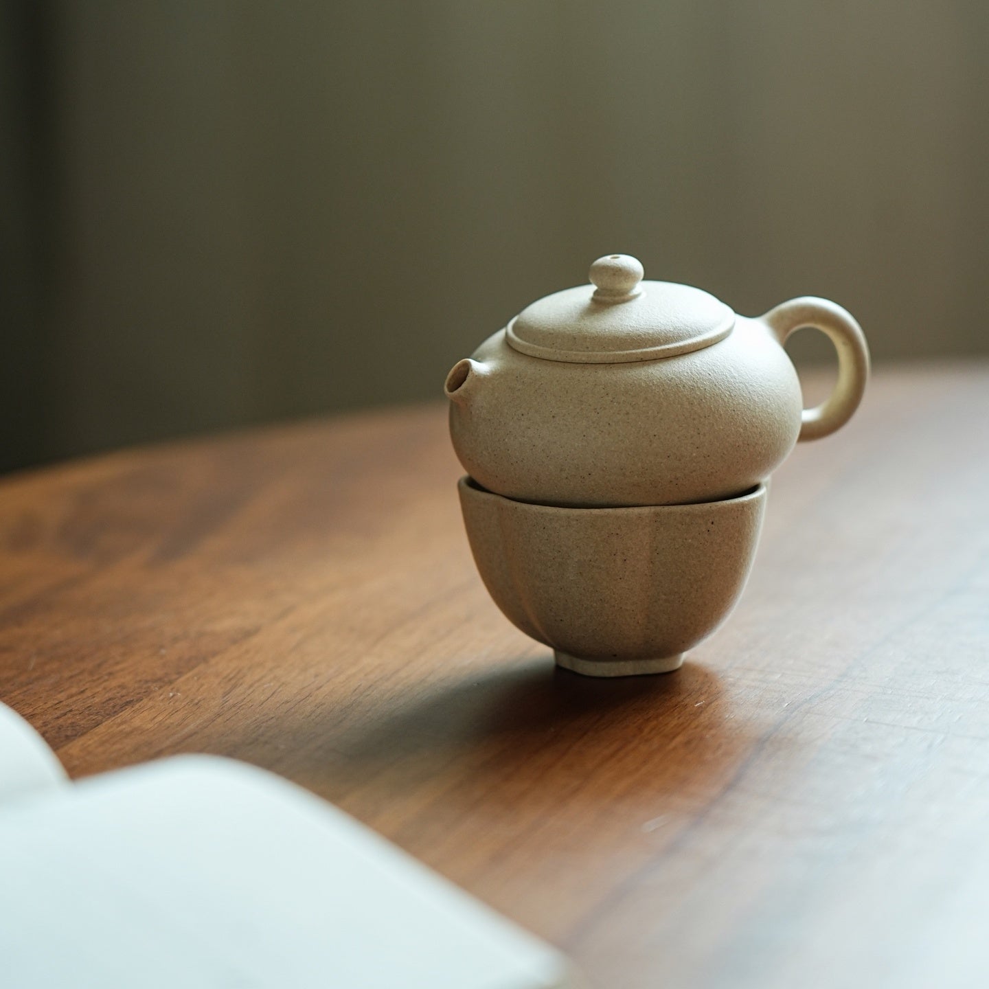 Bian Xi Shi 100cc - Yixing Handmade Teapot - zycs_China