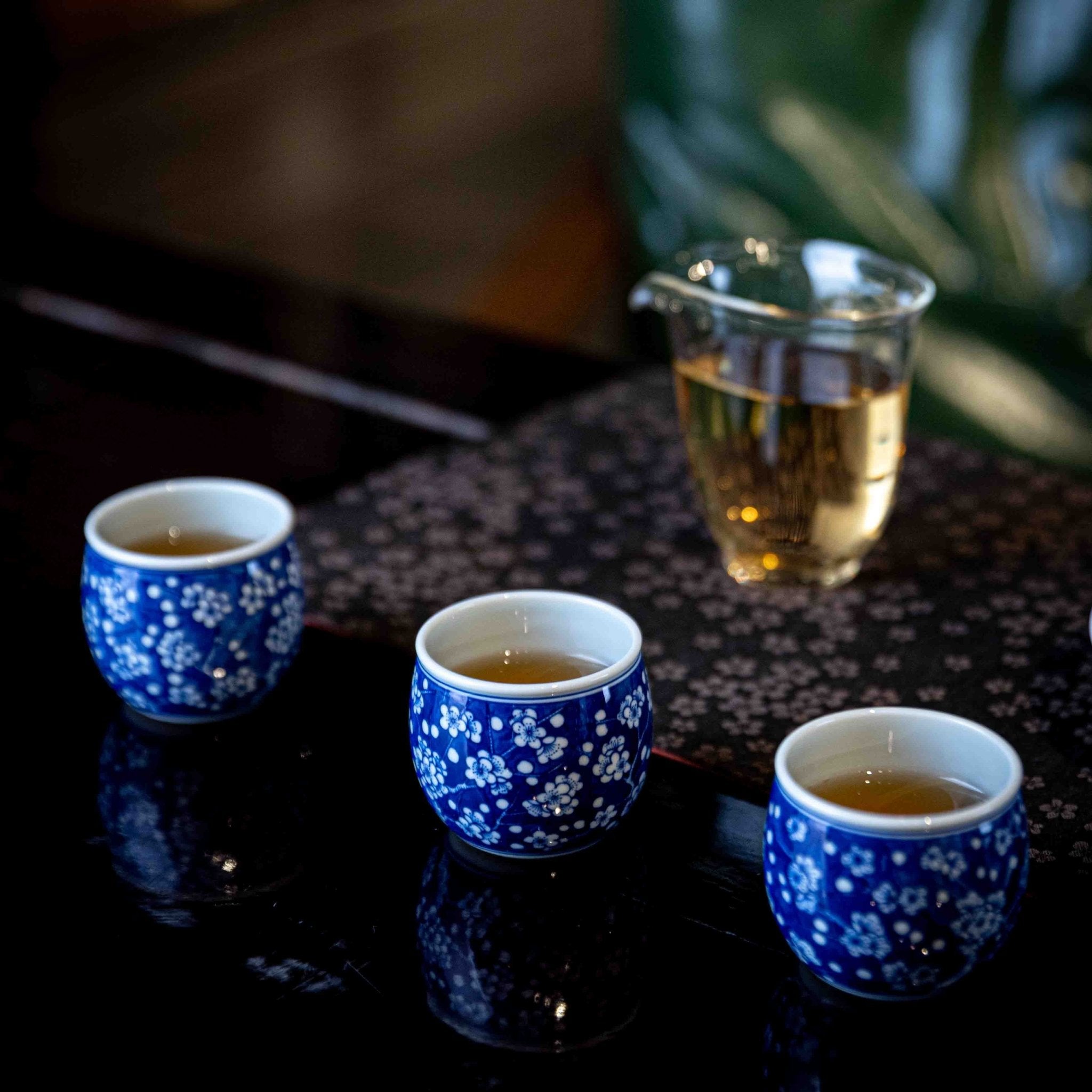 Bing Mei 150cc - Jing De Zhen Porcelain Gaiwan - zycs_China