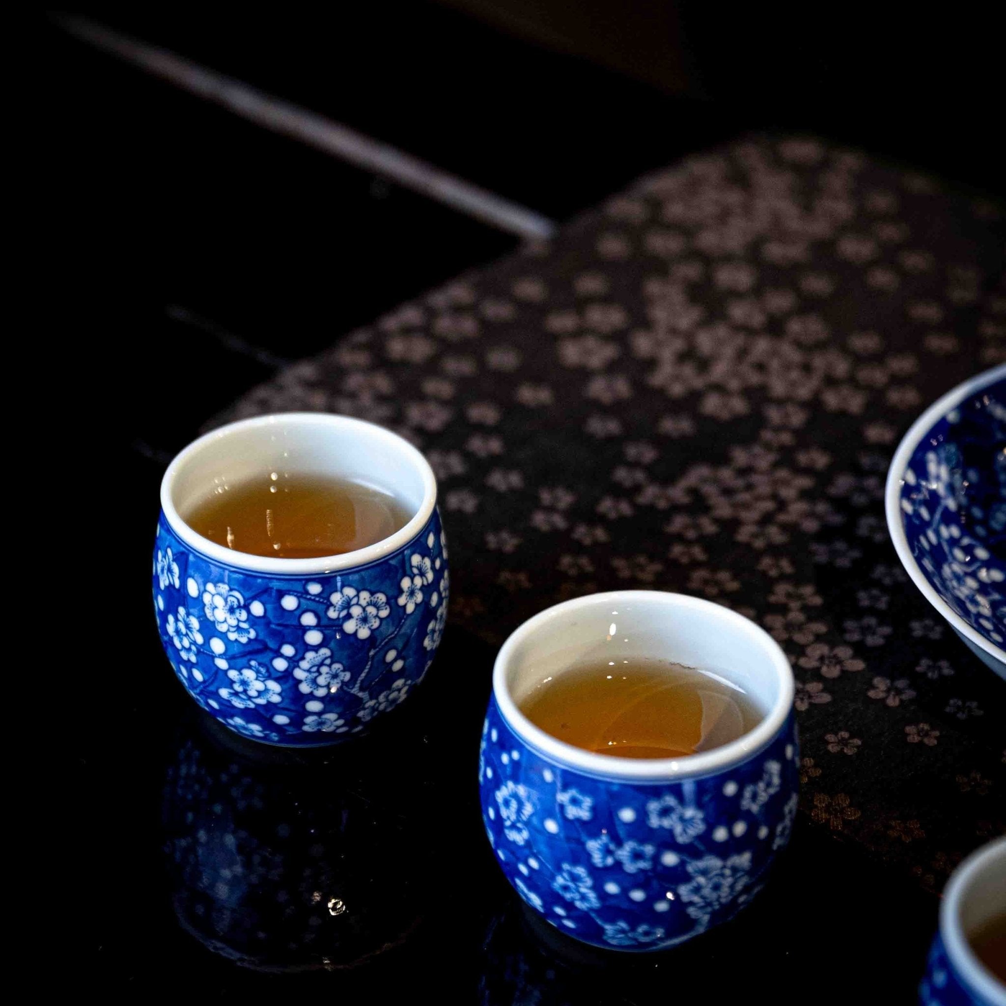 Bing Mei 150cc - Jing De Zhen Porcelain Gaiwan - zycs_China