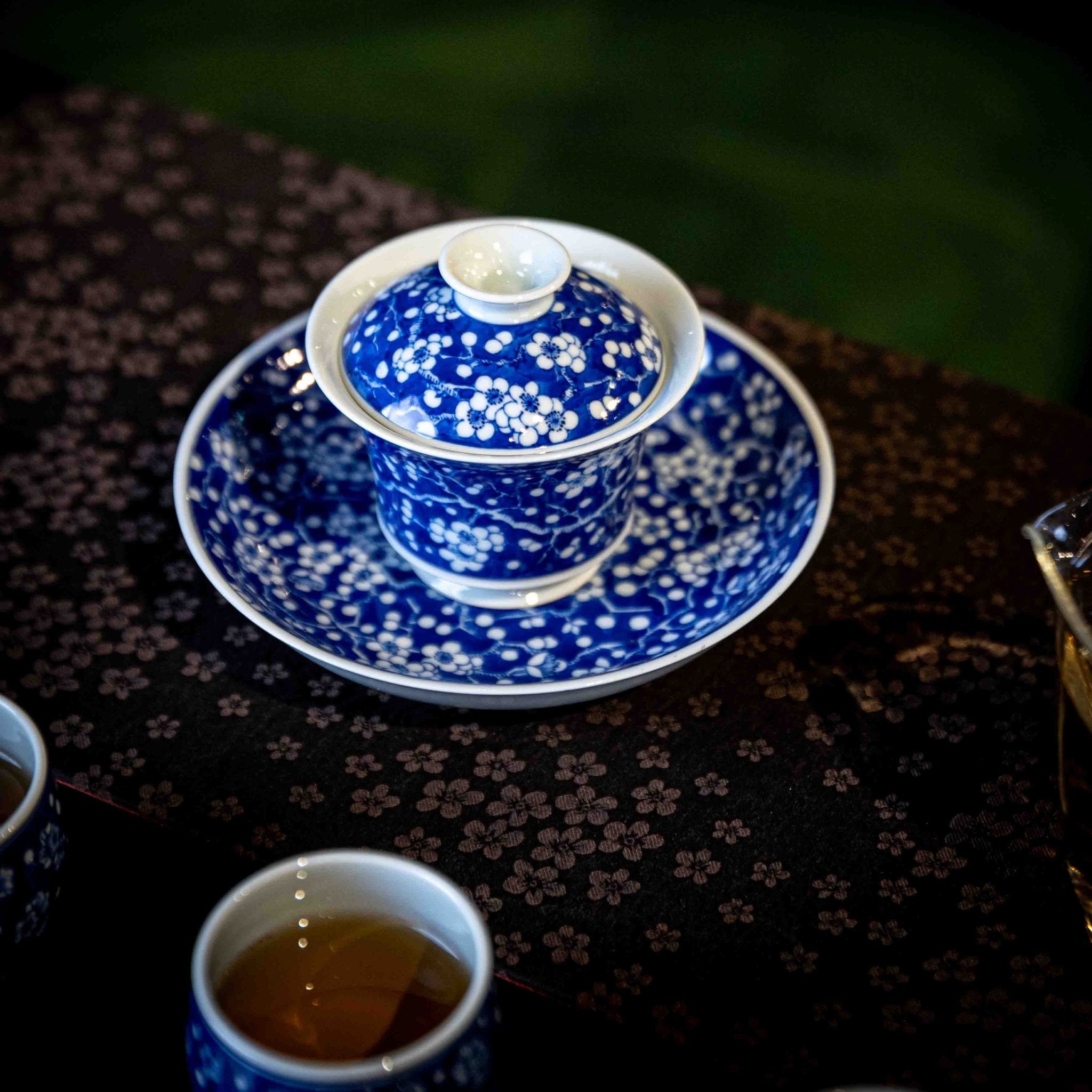 Bing Mei 150cc - Jing De Zhen Porcelain Gaiwan - zycs_China